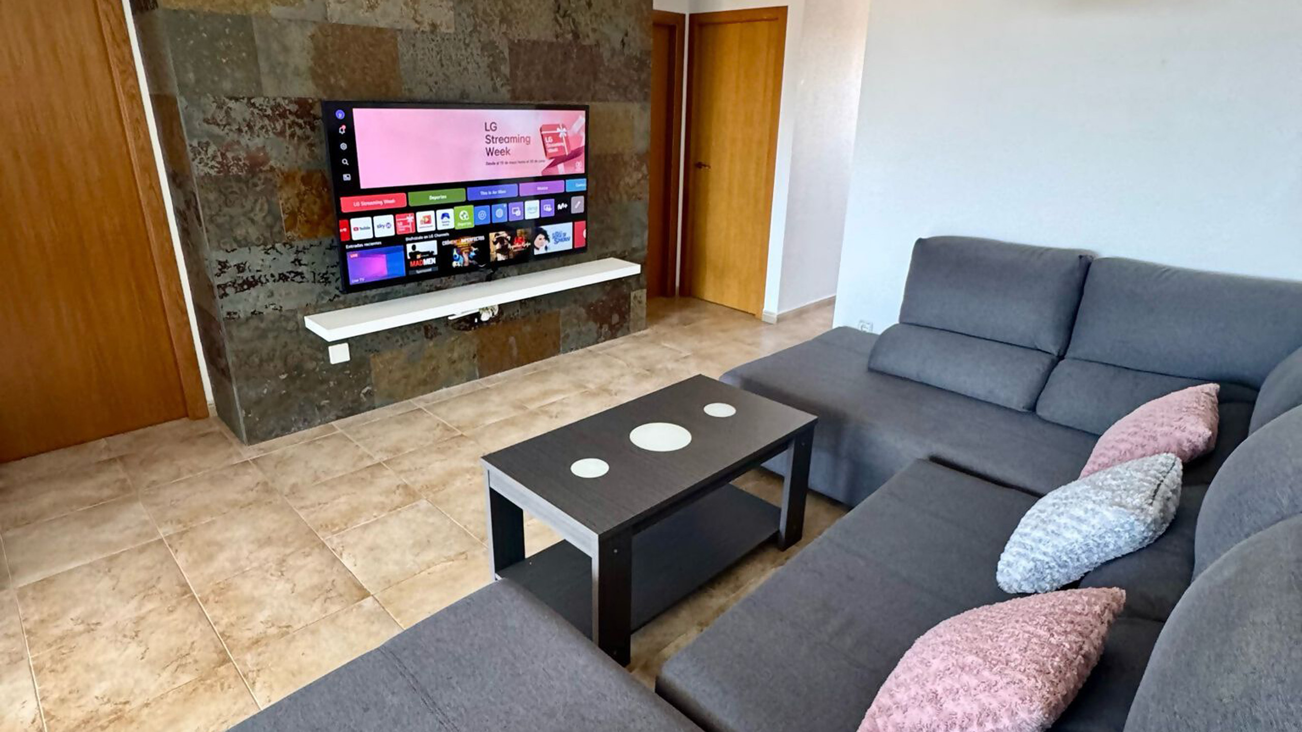 Fotografía 2 de eme de Maison – Balcony Carabassí