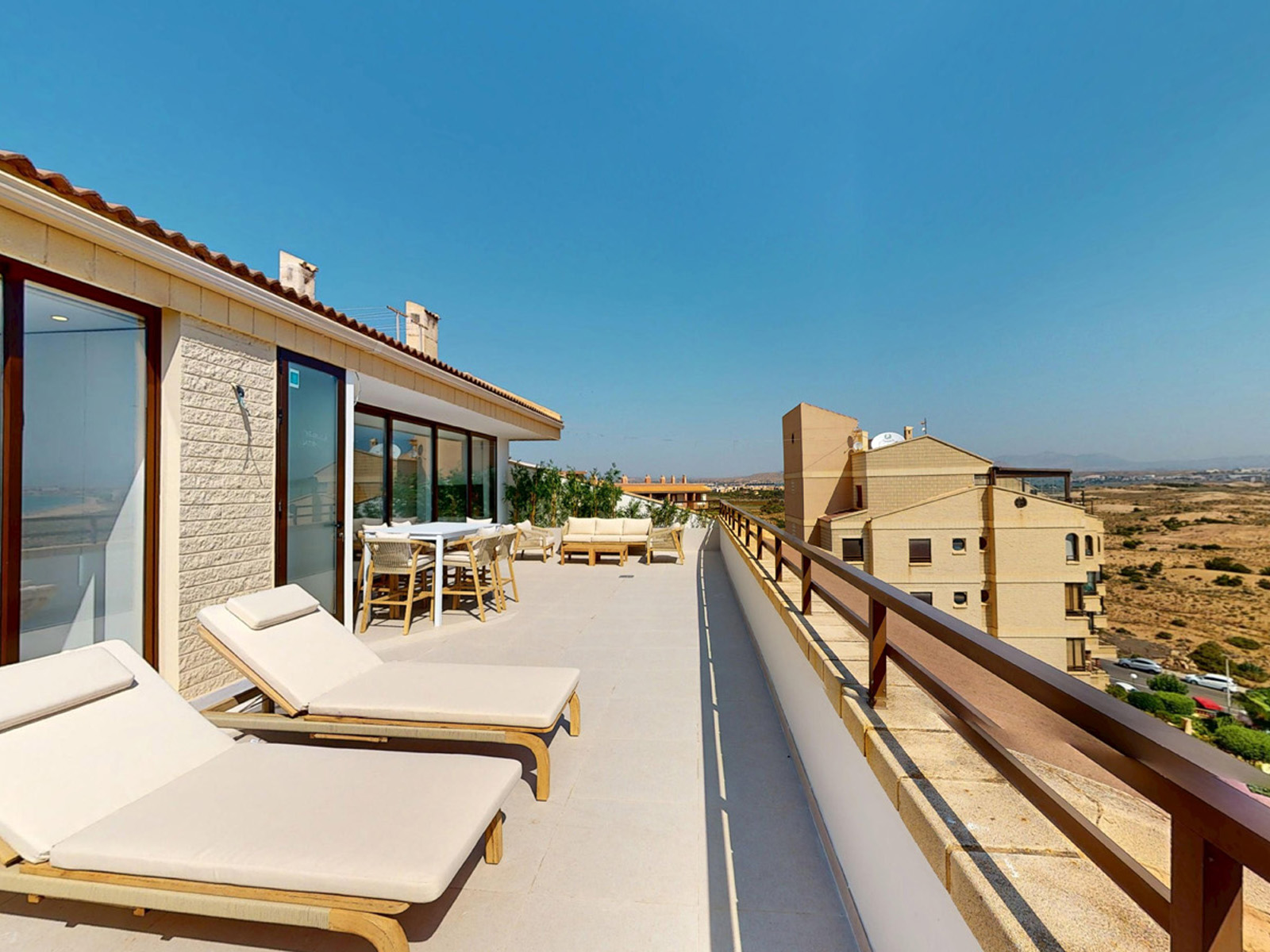 Terraza EL ATICO despues de reforma